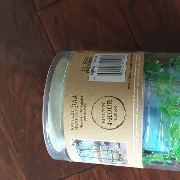 Flamingo/palm tree decor - Picture 6 of 8